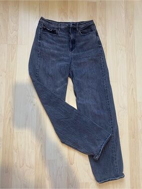 American Eagle Outfitters High Waisted Straight Leg Baggy Jean